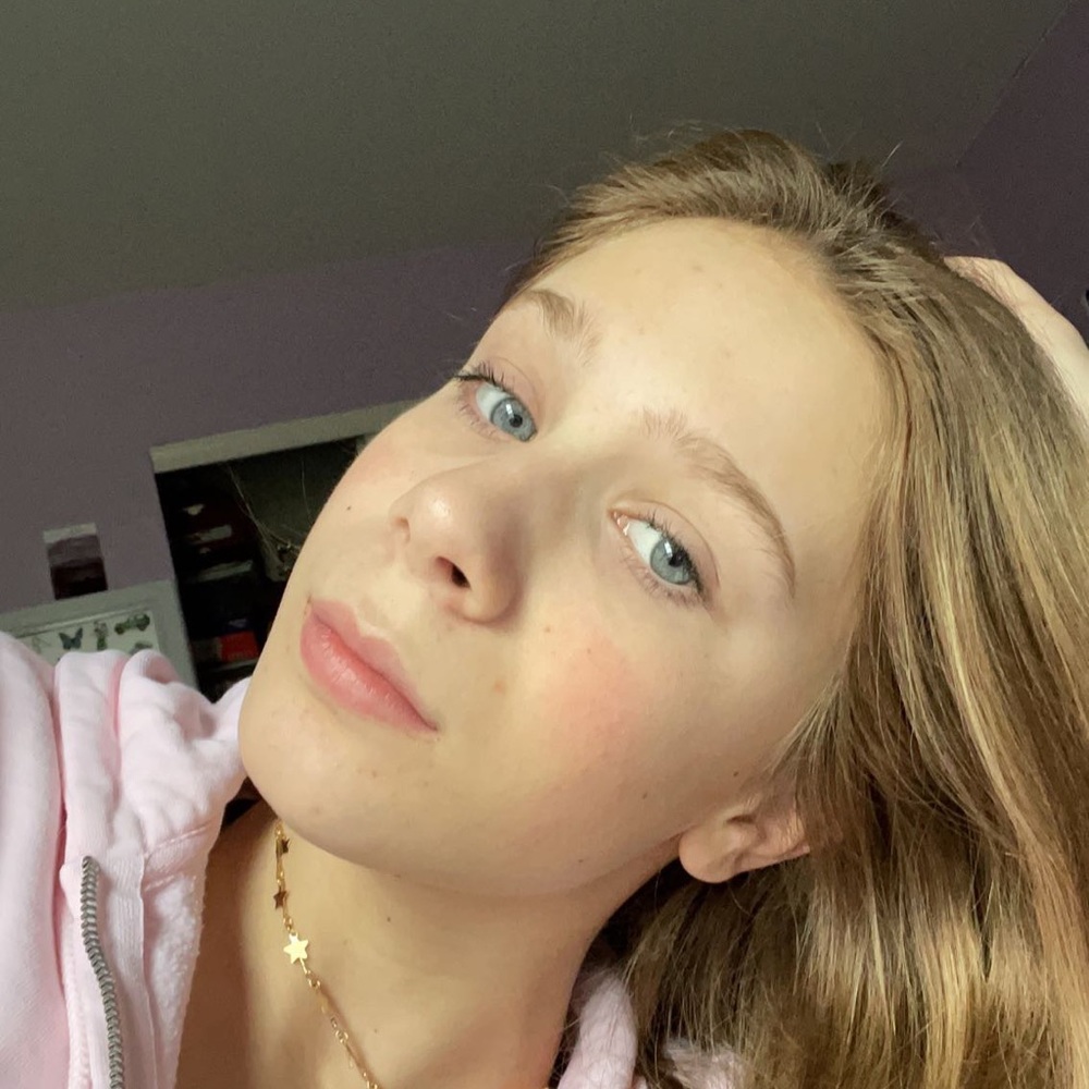 Meet your Posher, Natalie